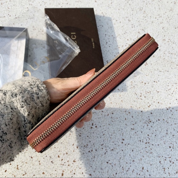 NWT Authentic Gucci Limited Star ⭐️ prints Wallet - Picture 4 of 8